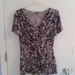 Daisy Fuentes women's large short sleeve poly top